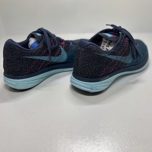 Women's Nike Flyknit Lunar 3 Blue and Pink Running shoes Size 7 - Picture 5 of 11